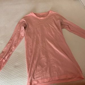Lululemon Swiftly Tech long sleeve top